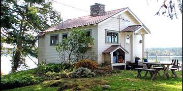 Cabins On The Point weddings in Eastsound WA
