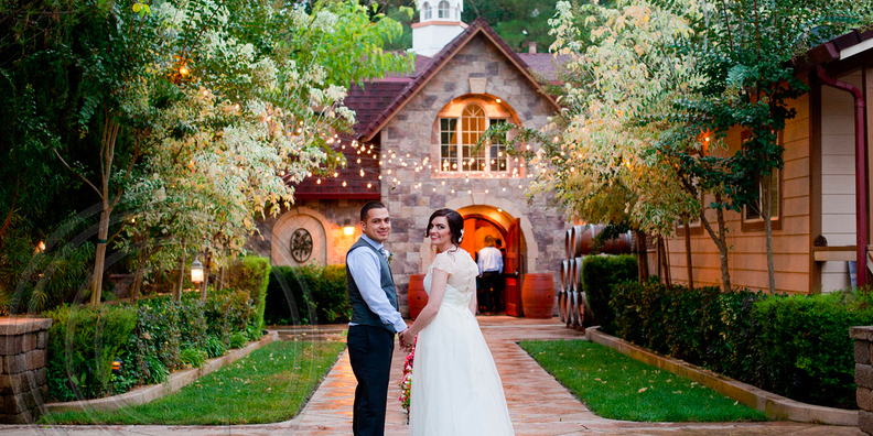 Mankas Gardens weddings in Suisun Valley CA