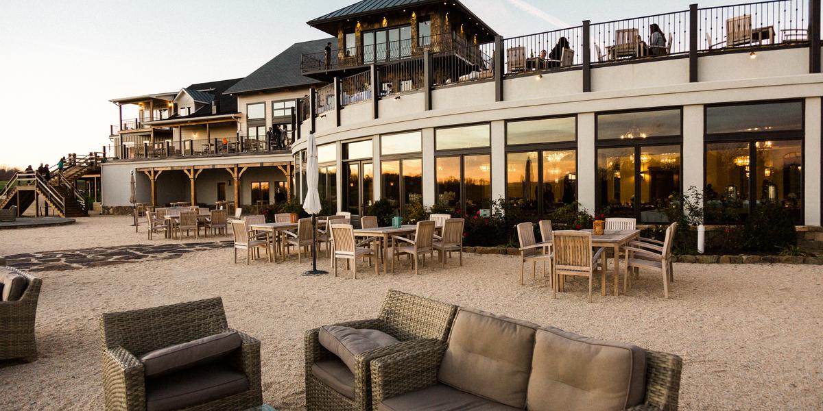 Stone Tower Winery weddings in Leesburg VA