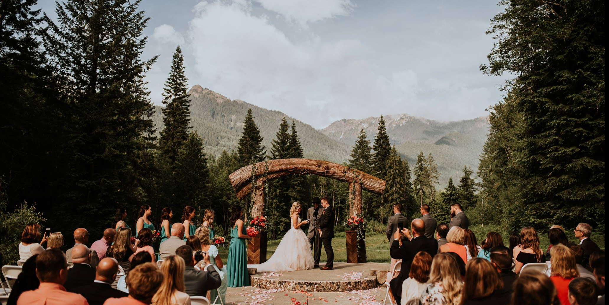 Nisqually Winds Mountain House weddings in Ashford WA