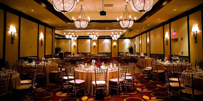 Newport Beachside Hotel Resort Weddings Get Prices For Wedding Price This Venue