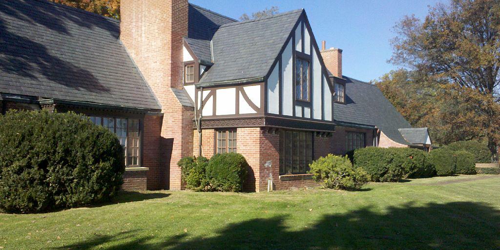 The Estate at Gaie Lea weddings in Staunton VA