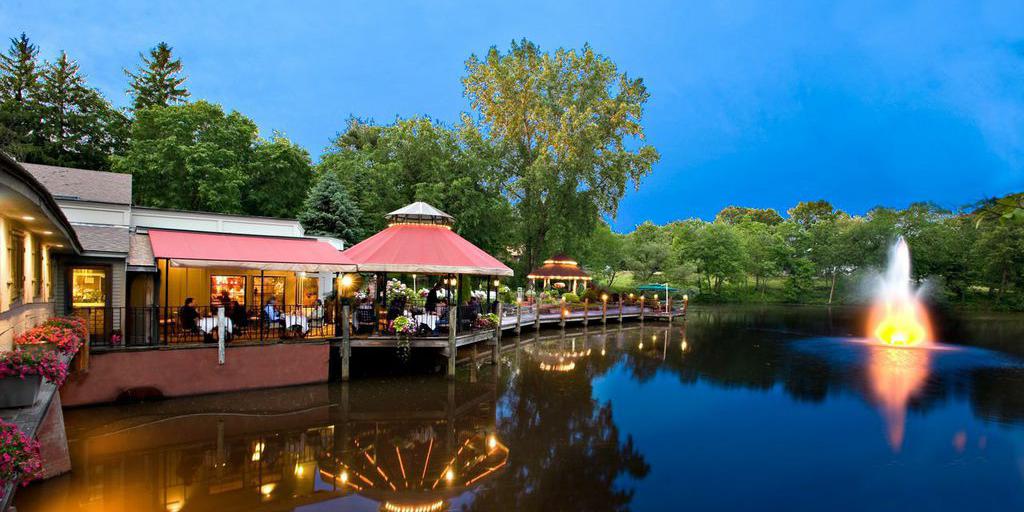 The Mill on The River weddings in South Windsor CT