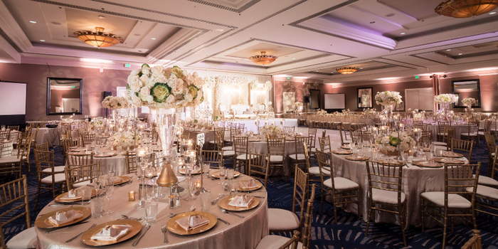The Waterfront Beach Resort A Hilton Hotel Weddings Get Prices Price This Venue