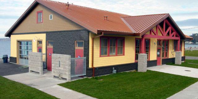 Alki Bathhouse weddings in Seattle WA
