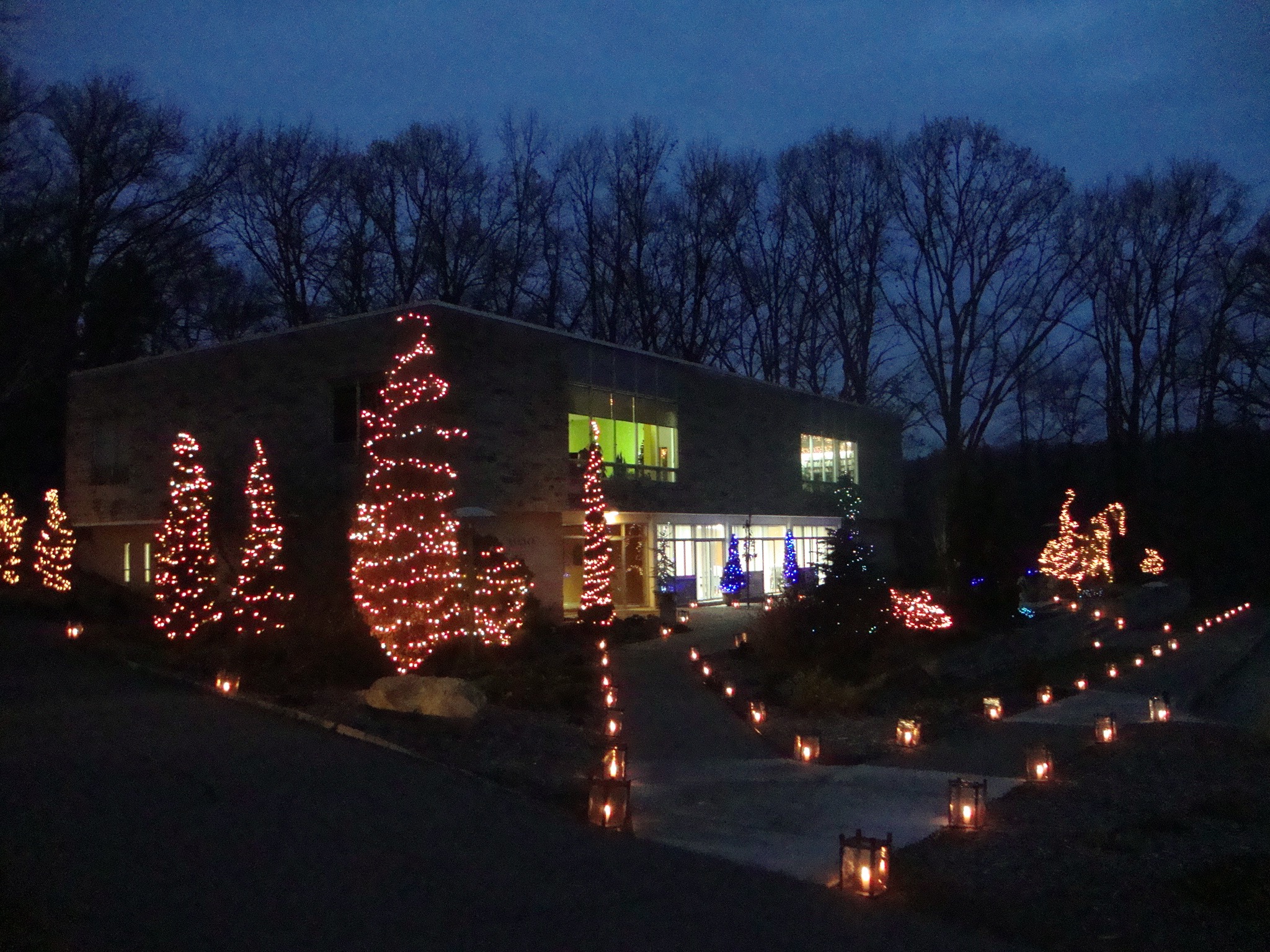 Hidden Lake Gardens Christmas Lights Shelly Lighting