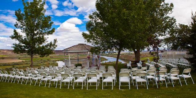 Fox Canyon Vineyards weddings in Marsing ID