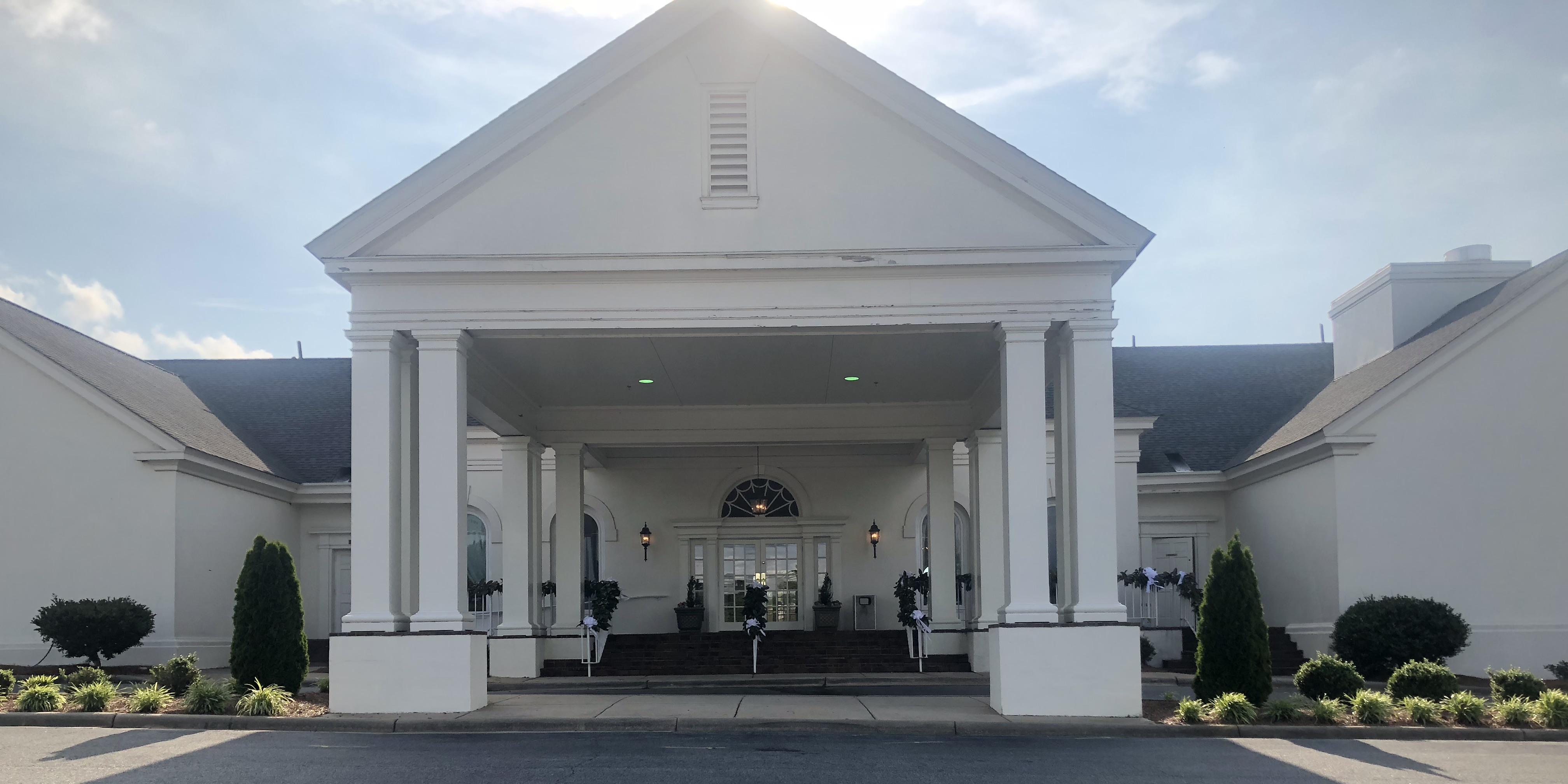Colonial Country Club weddings in Thomasville NC