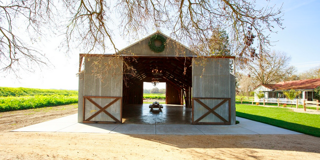 The Barn at Second Wind weddings in Sacramento CA
