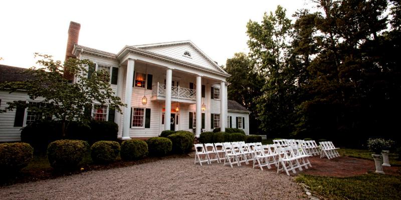 The Apple Blossom Inn weddings in Providence Forge VA