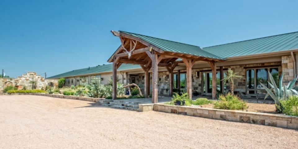 501 Ranch weddings in Uvalde TX