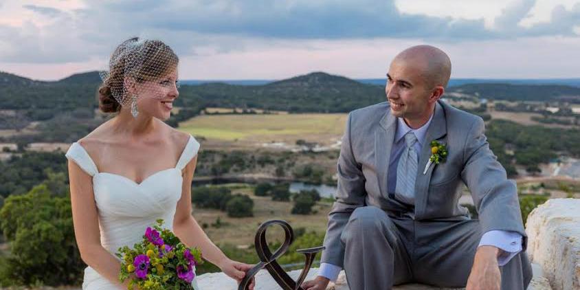 Ring Mountain Event Center weddings in Comfort TX