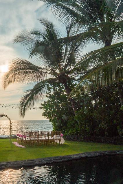 Kona Beach Bungalows Weddings Get Prices For Wedding Kona Beach Bungalows Weddings Get Prices For Wedding