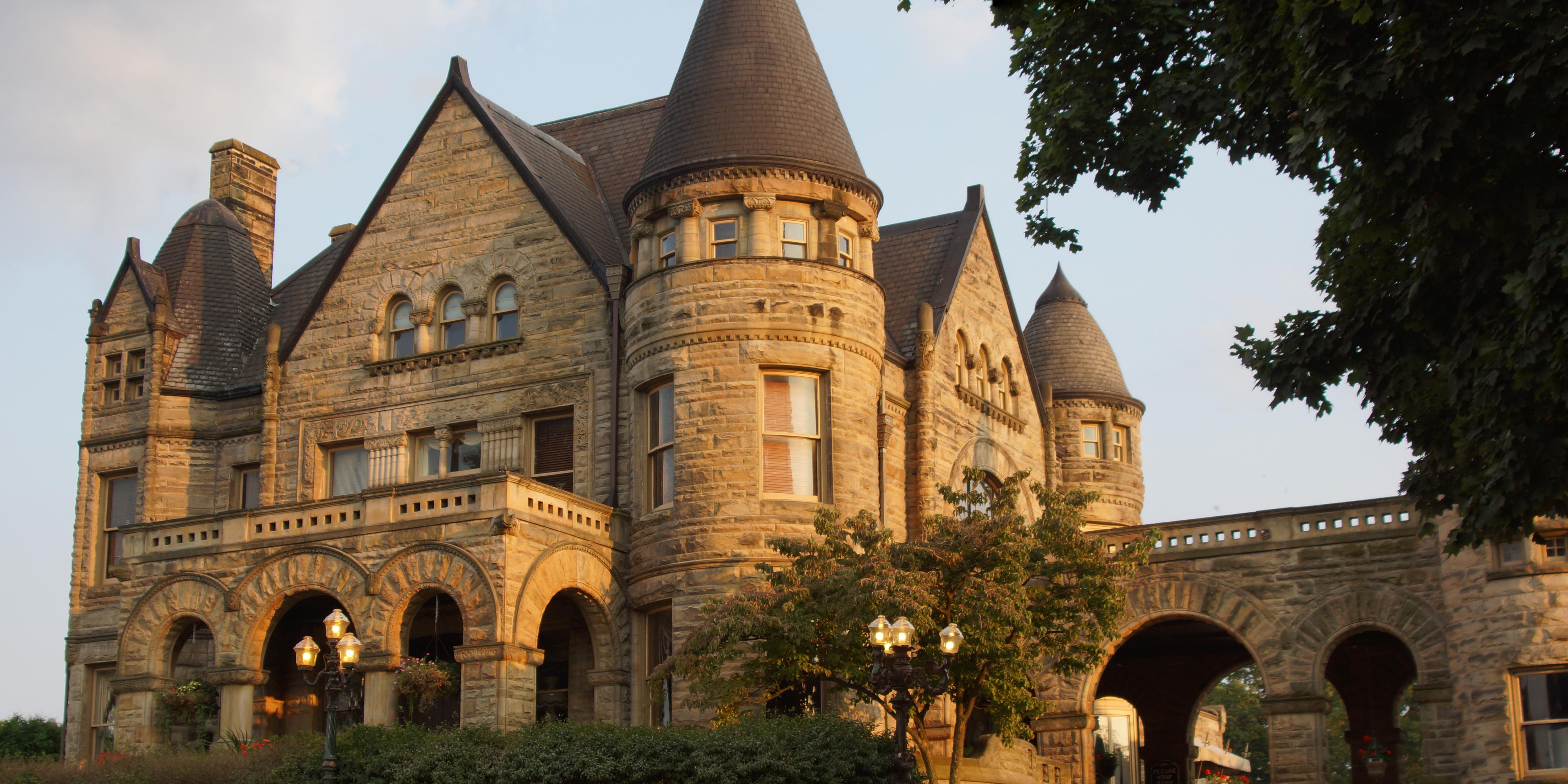 Buhl Mansion Guesthouse and Spa weddings in Sharon PA