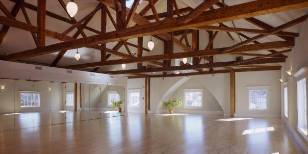 High Mountain Hall weddings in Camden ME