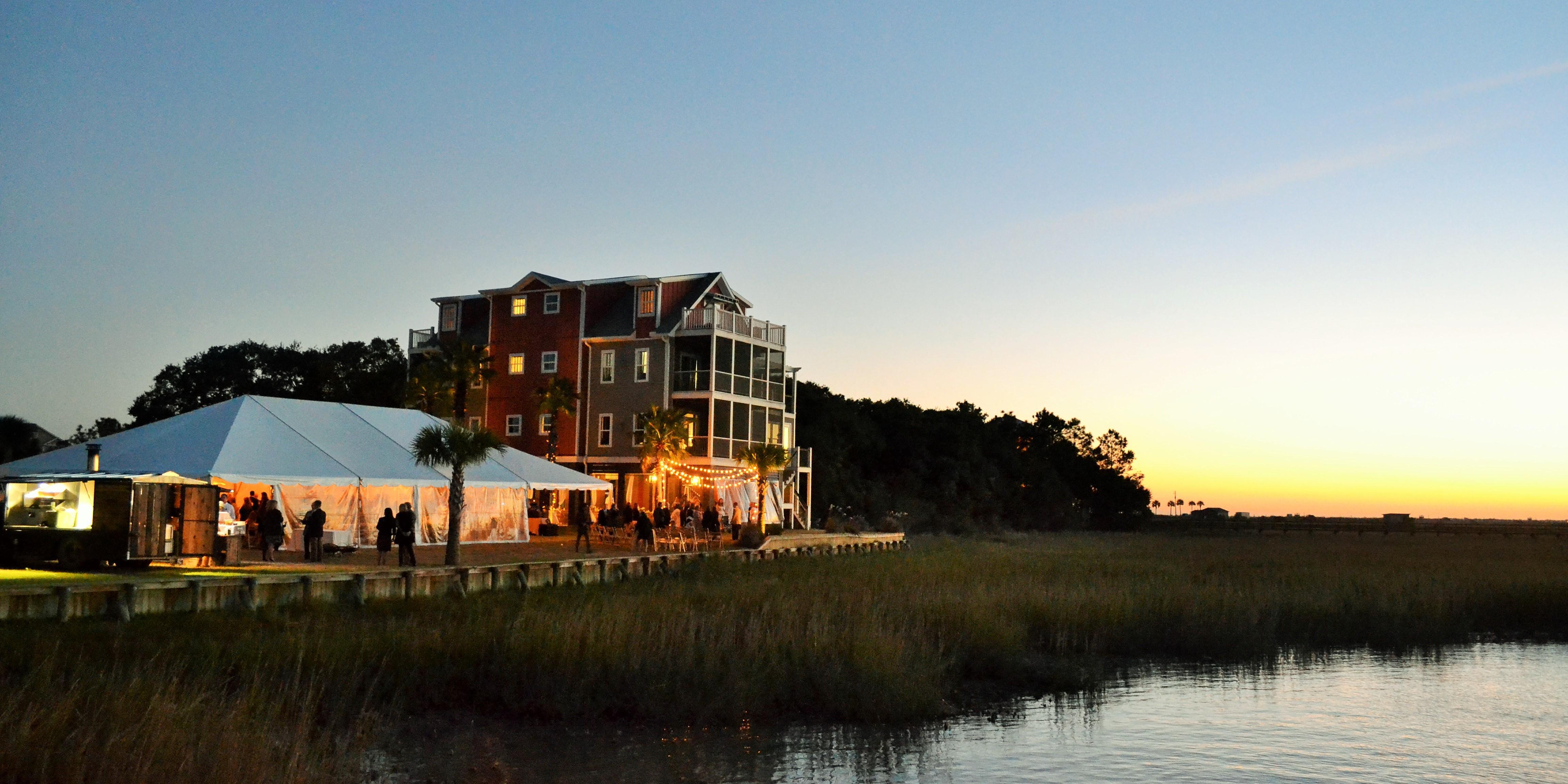 Regatta Inn weddings in Folly Beach SC