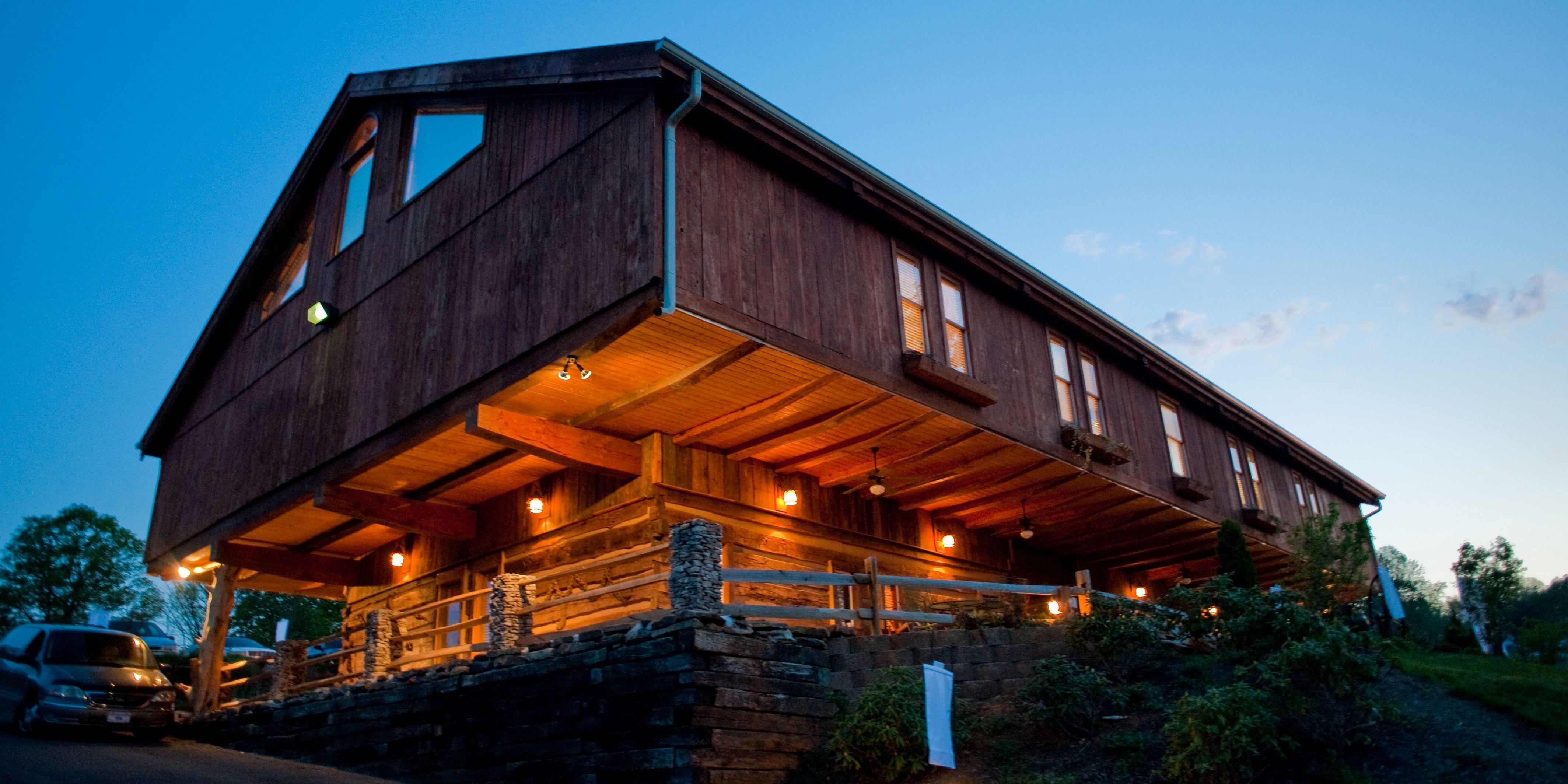 The Barn Event Center of the Smokies weddings in Townsend TN