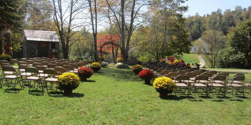Mountain HomePlace Farm weddings in Staffordsville KY
