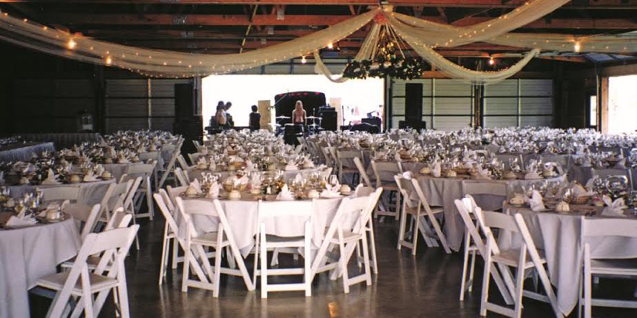 Nature Center Pavilion at EAA weddings in Oshkosh WI