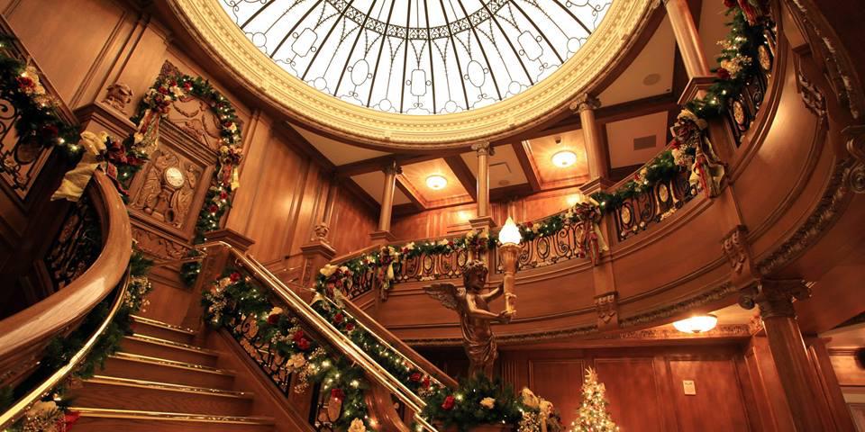 Grand Staircase Ceremonies at the Titanic Museum weddings in Pigeon Forge TN