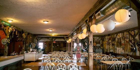 Bellevue Berry Farm Hungry Moose weddings in Papillion NE