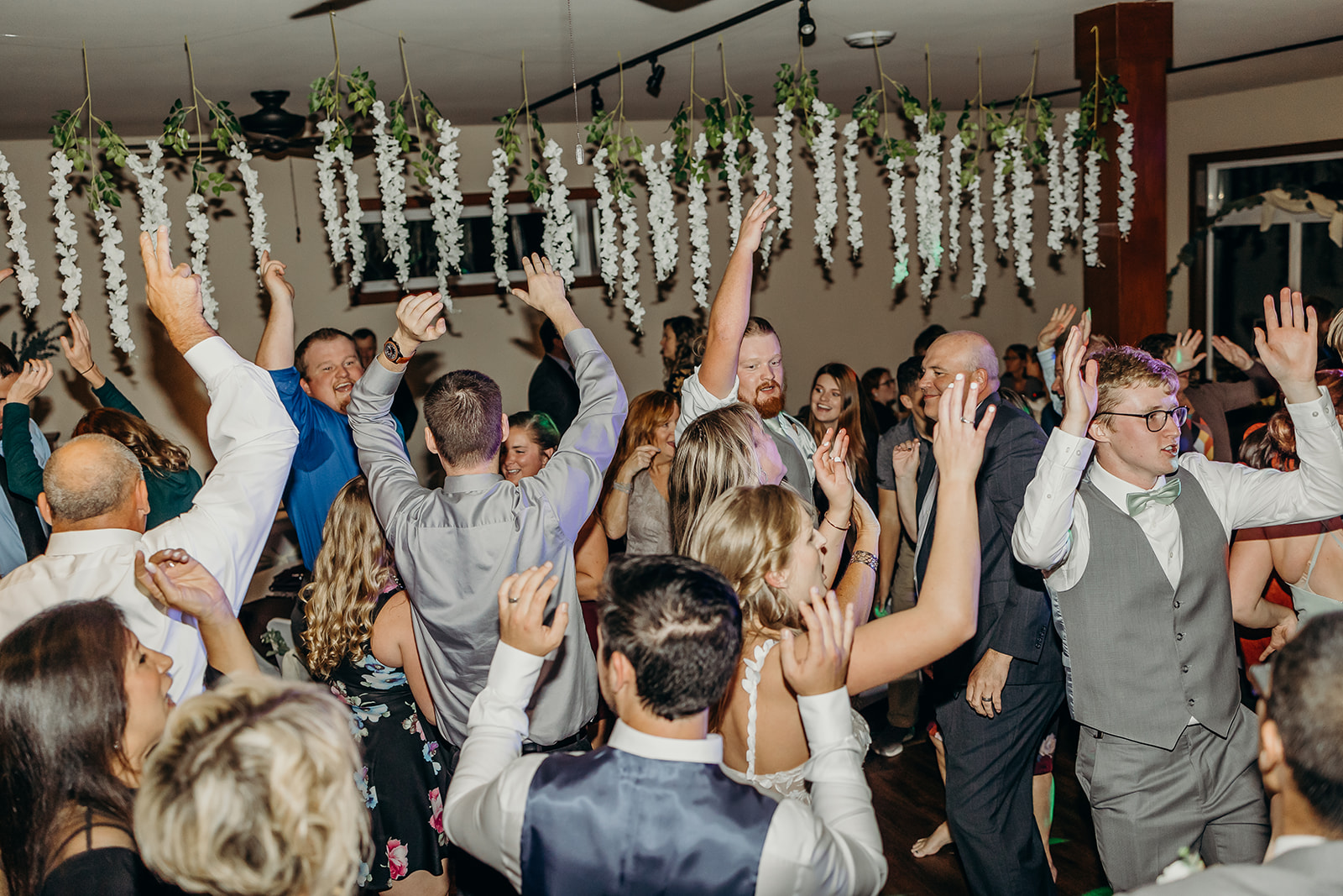 Lake Macbride Golf Club | Venue - Solon, IA | Wedding Spot