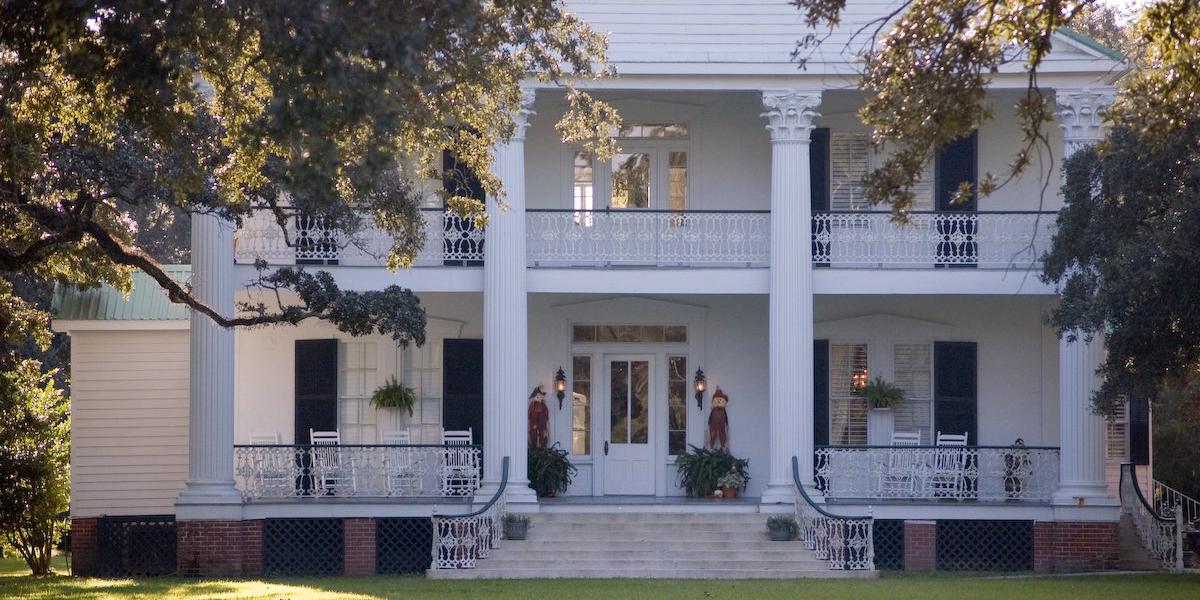 The Fairfax House weddings in Franklin LA