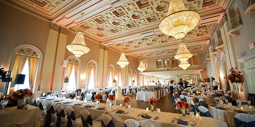Milwaukee Athletic Club weddings in Milwaukee WI