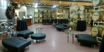 Covington Cellars Weddings in Woodinville WA