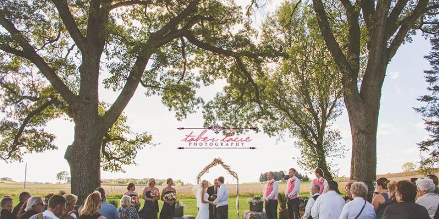 Barn at Trinity Peak weddings in Oconomowoc WI