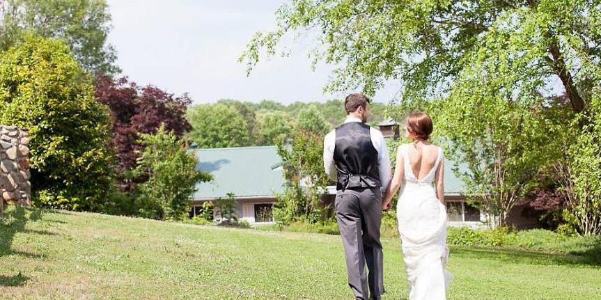 Oxford Farm weddings in Anderson SC