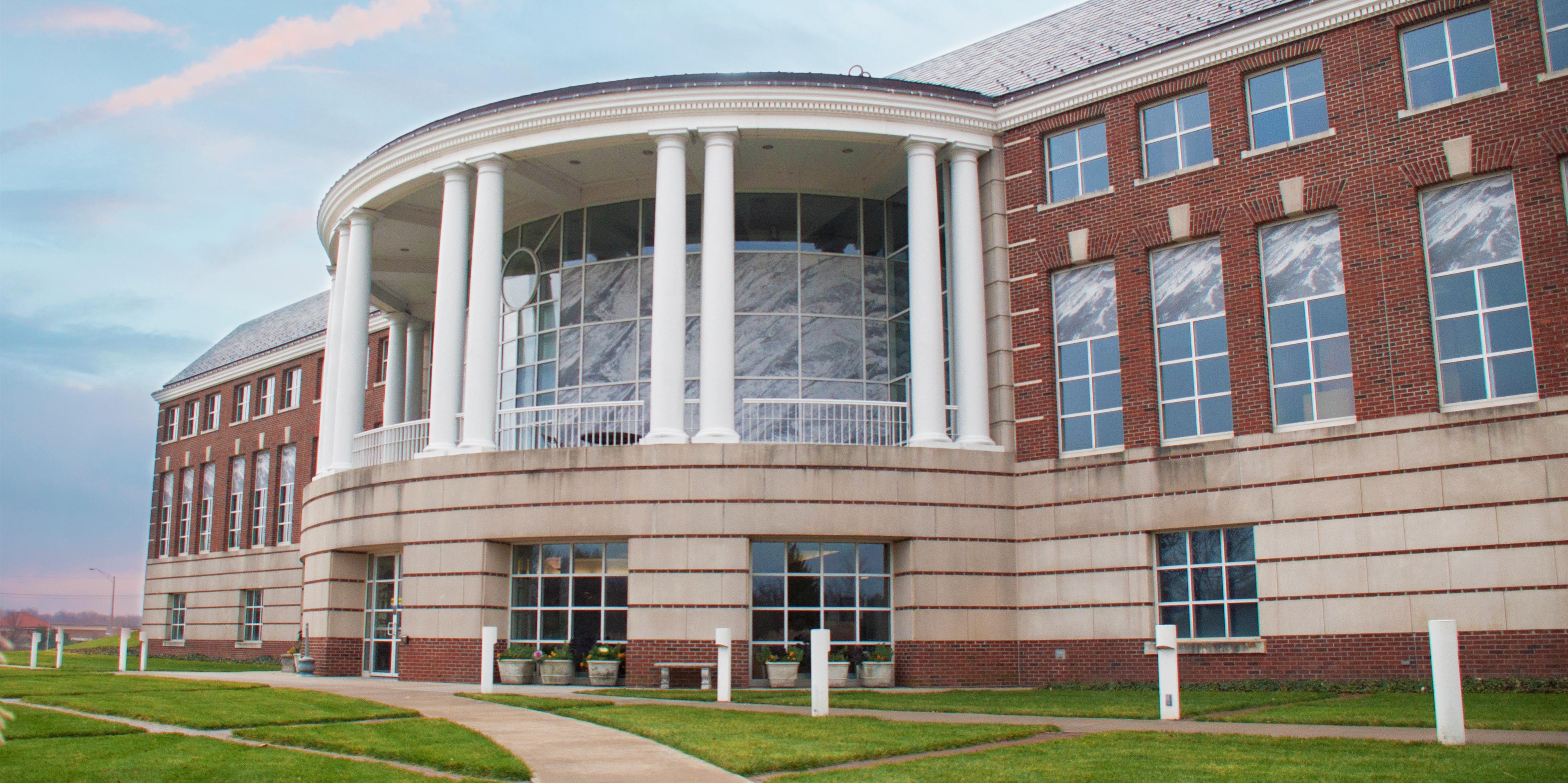The Oak Room weddings in Leawood KS