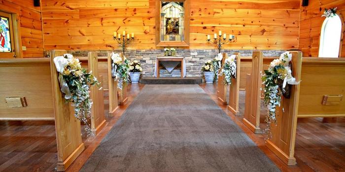 Little Log Wedding Chapel Weddings Get Prices for Wedding Venues in TN