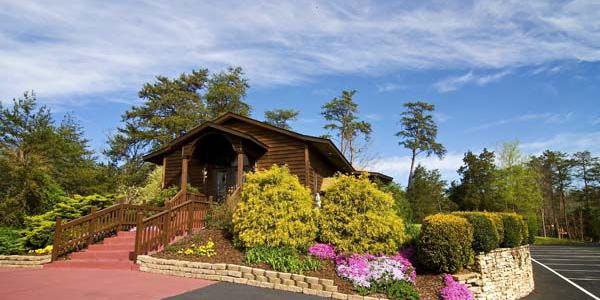 Mountain Valley Weddings weddings in Pigeon Forge TN