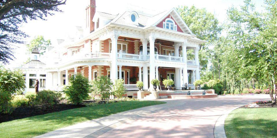 Sebring Mansion Inn & Spa weddings in Sebring OH