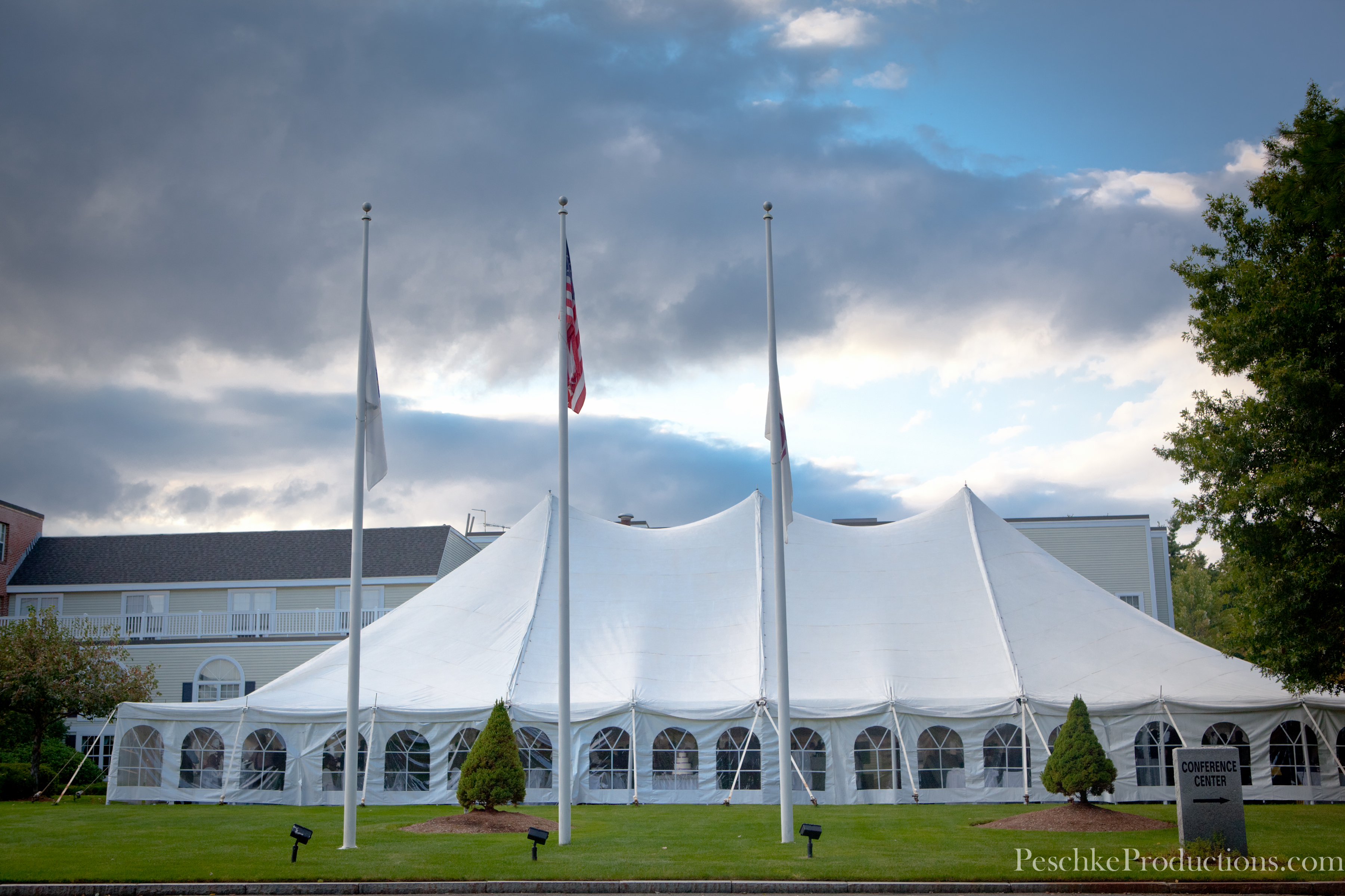Westford regency wedding | Beachweddingtips.com