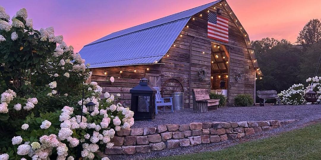 Payne Meadows weddings in Murphy NC