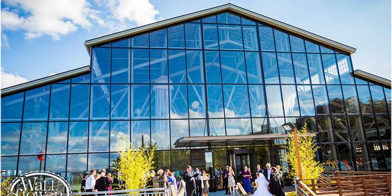 Foss Waterway Seaport weddings in Tacoma WA