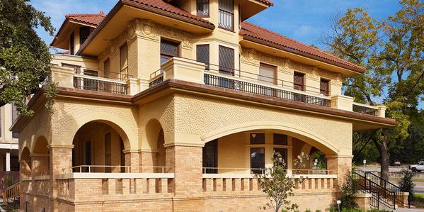 Byrne-Reed House weddings in Austin TX