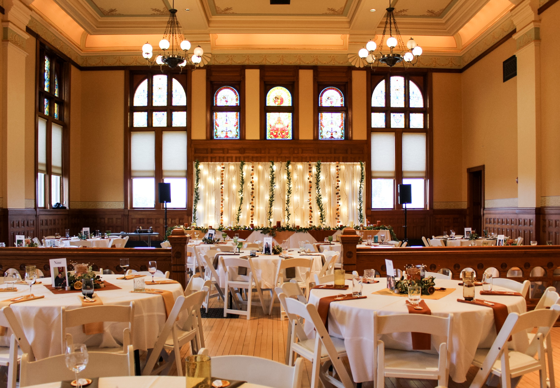 1889 Washington County Courthouse | Venue - Bend, WI | Wedding Spot, image size:1795x1243