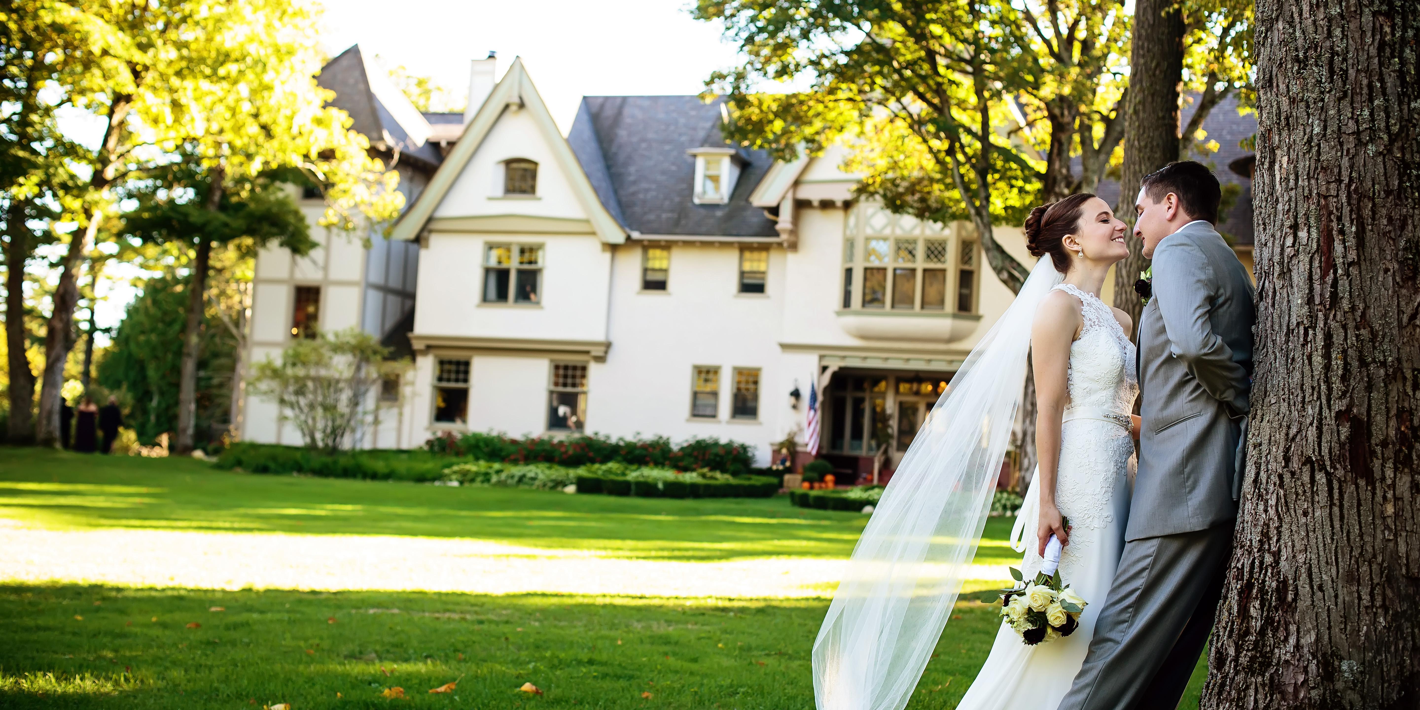 The Inn at Stonecliffe weddings in Mackinac Island MI