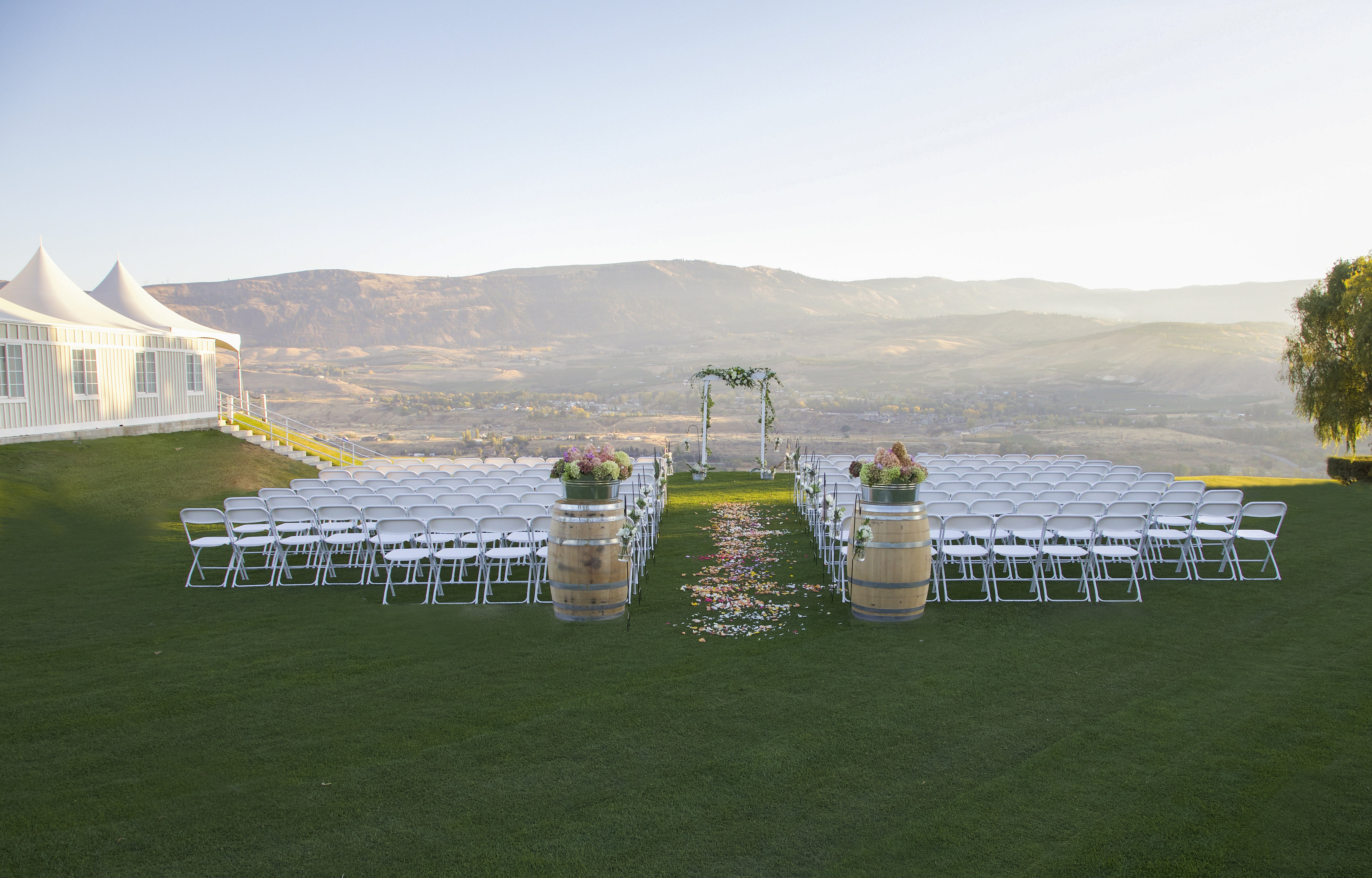 Highlander Golf Course | Venue - East Wenatchee, WA | Wedding Spot, image size:3600x2306