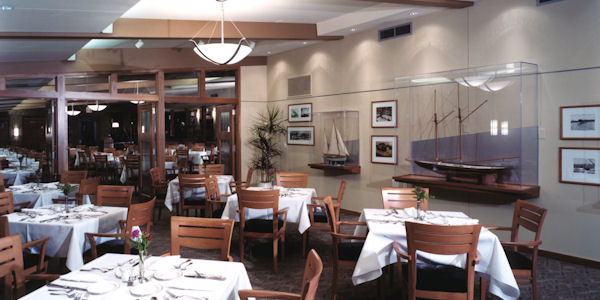 milwaukee yacht club dress code Home