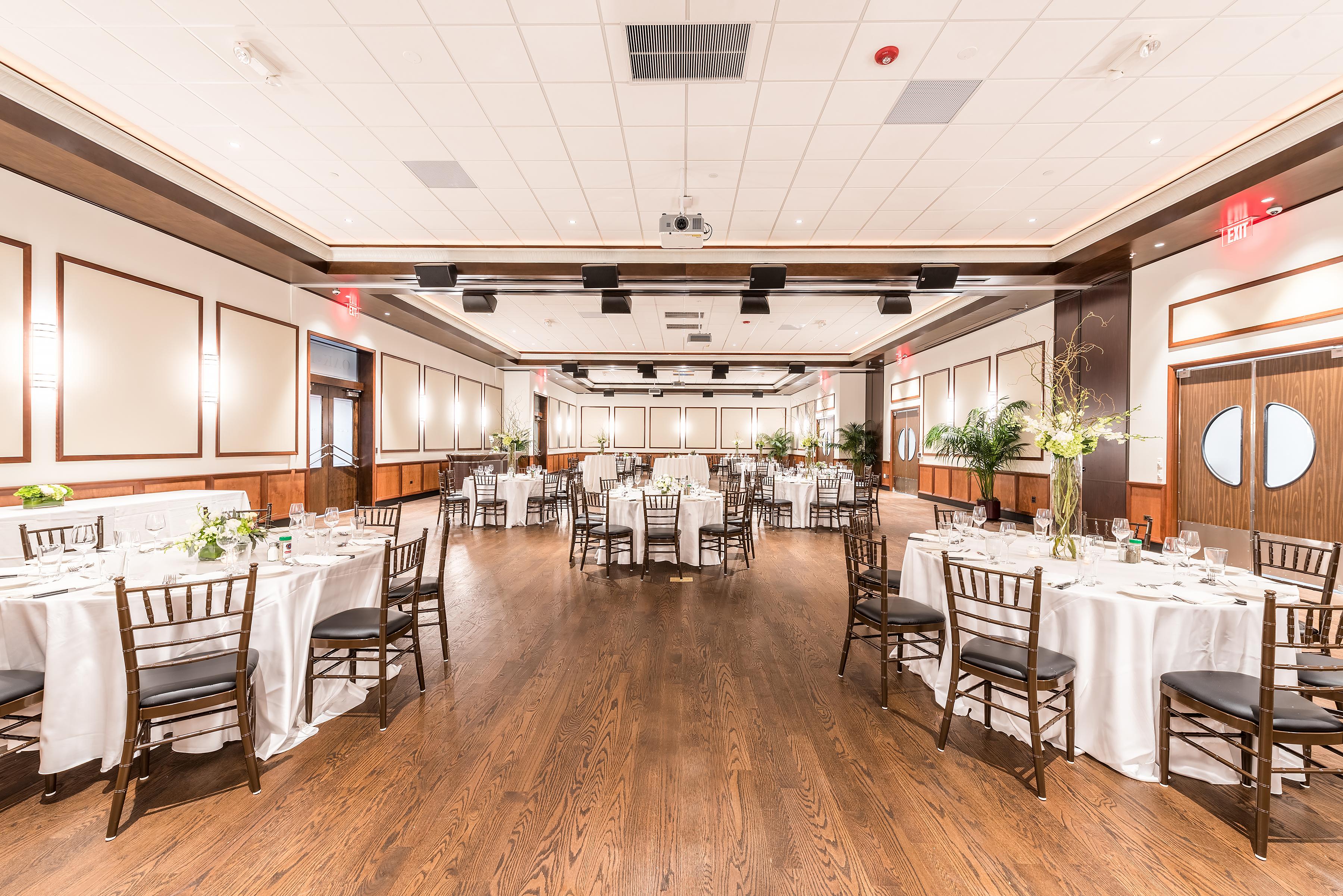 Wedding venues oak brook il 60 photos - Astyledwedding.com