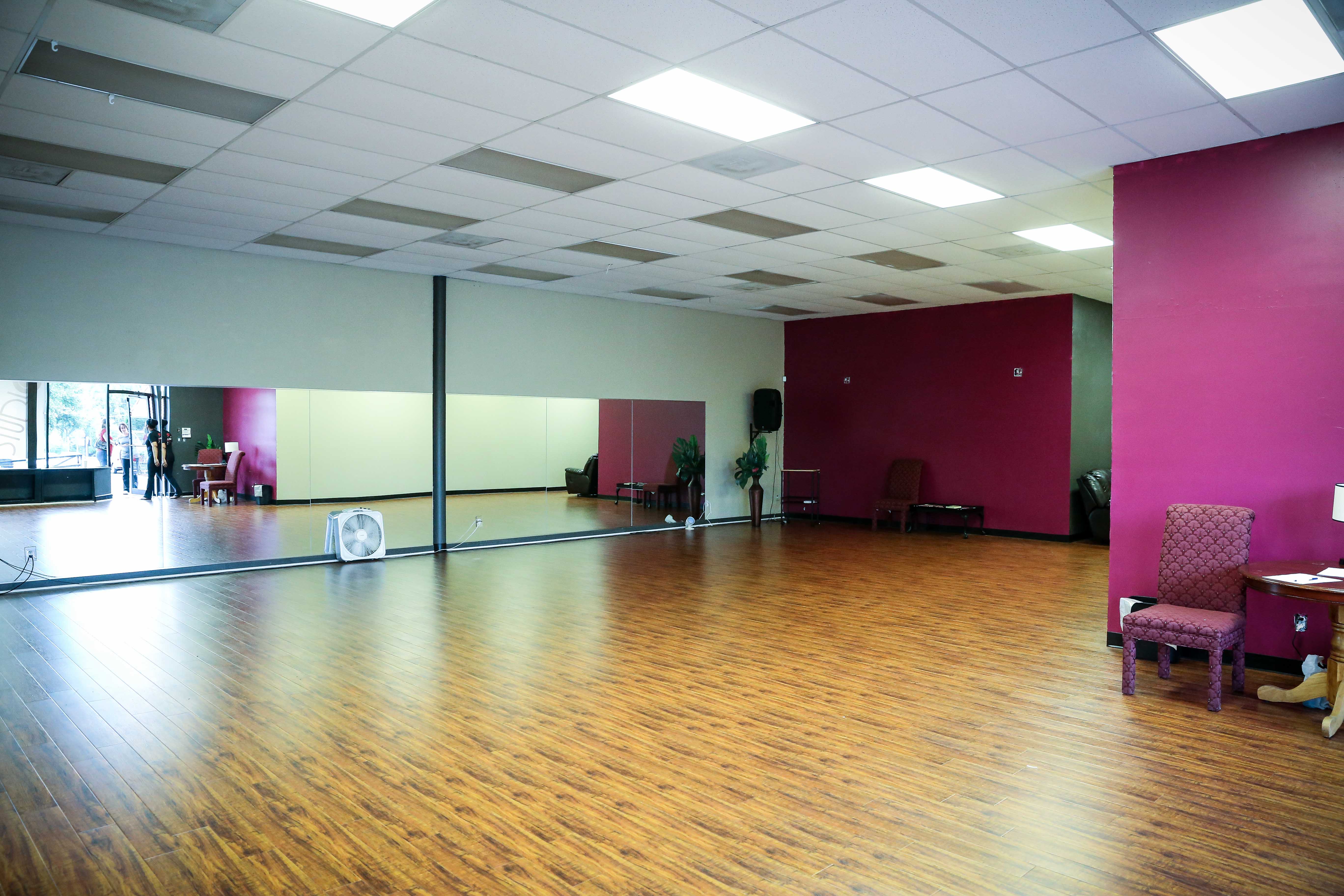 Studio D, photo 5
