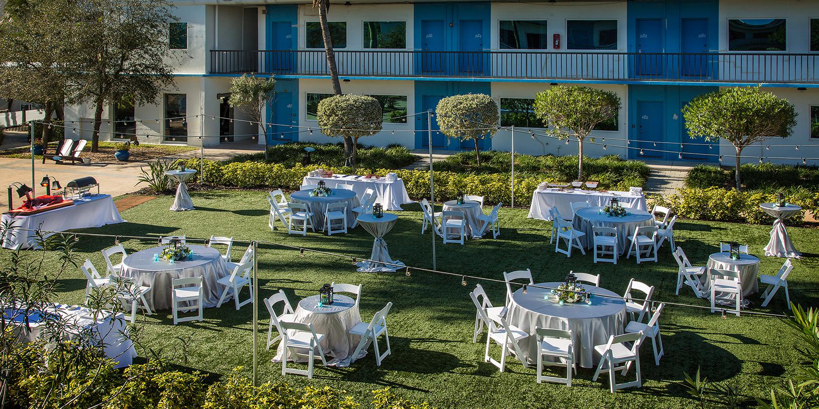 Postcard Inn On The Beach Venue St Pete Price It Out Postcard Inn On The Beach Venue St
