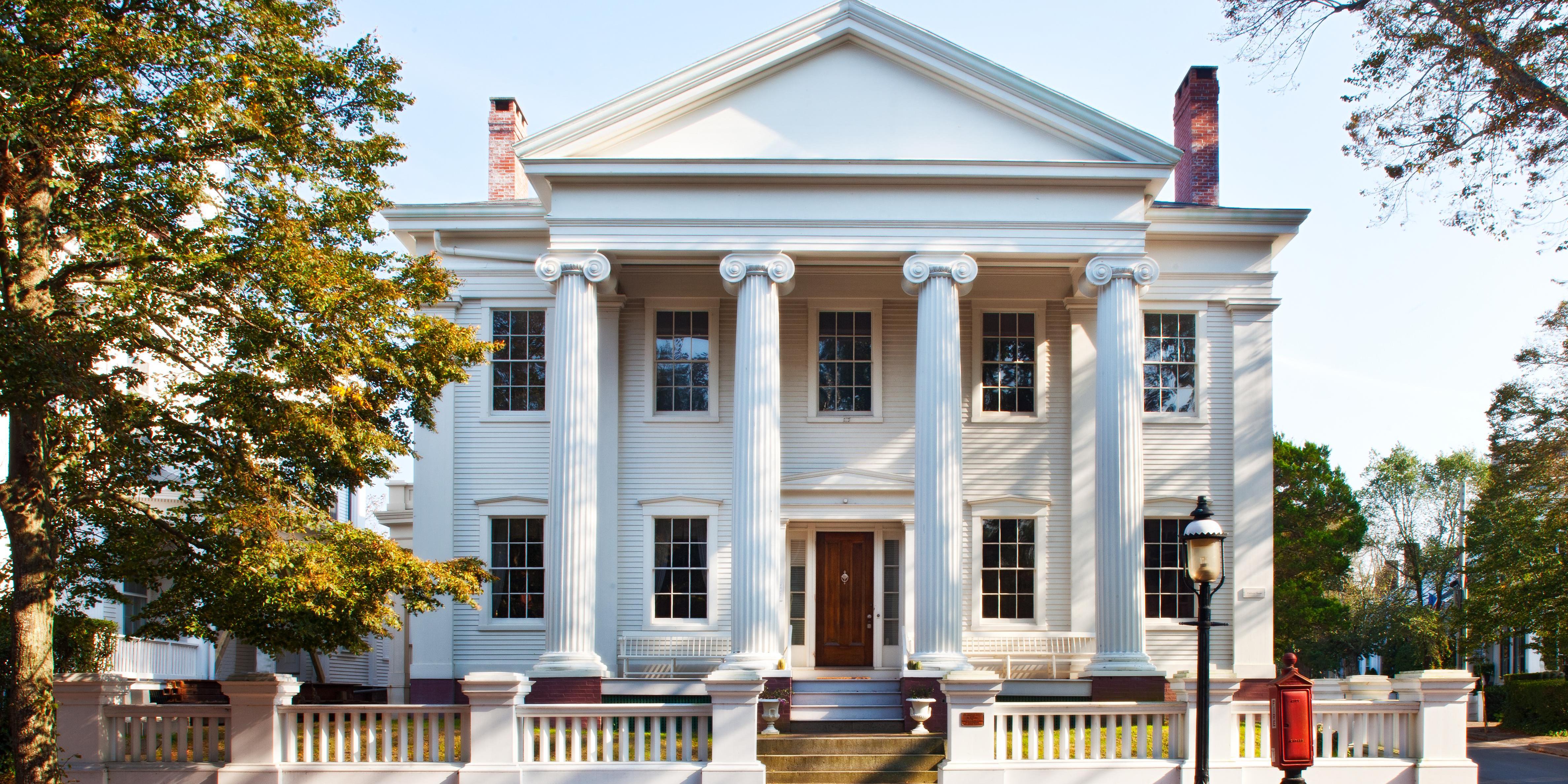 Hadwen House & Garden weddings in Nantucket MA