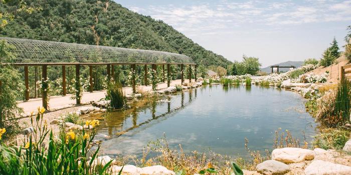 Serendipity Garden Weddings Get Prices For Wedding Venues Price This Venue To Get Your Estimate No Strings Attached