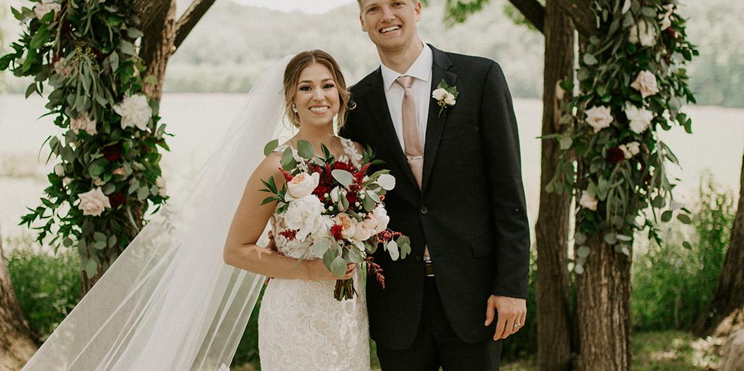 River Edge Bed and Breakfast & Gathering Place weddings in Lowell MI