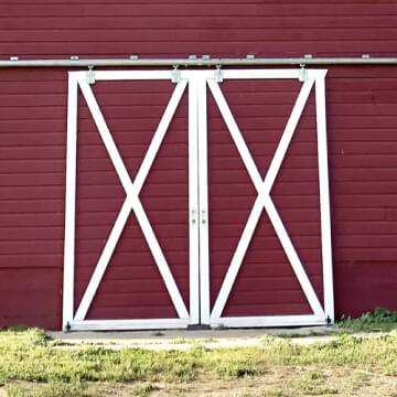Rustic & Barn